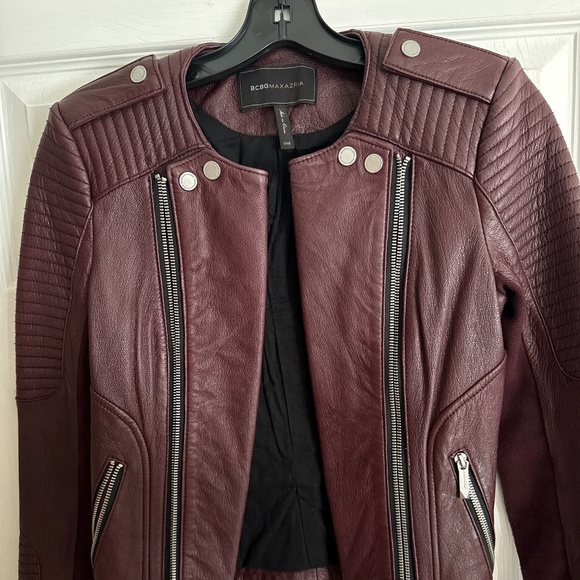 BCBG MAXAZRIA Burgundy Moto Zip Leather Jacket XXS $598 - Picture 2 of 10
